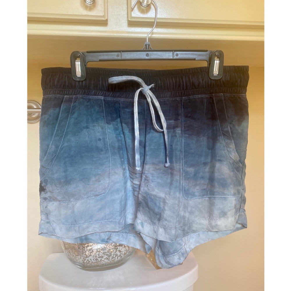 Hard Tail Slouchy Short - Picture 2 of 4